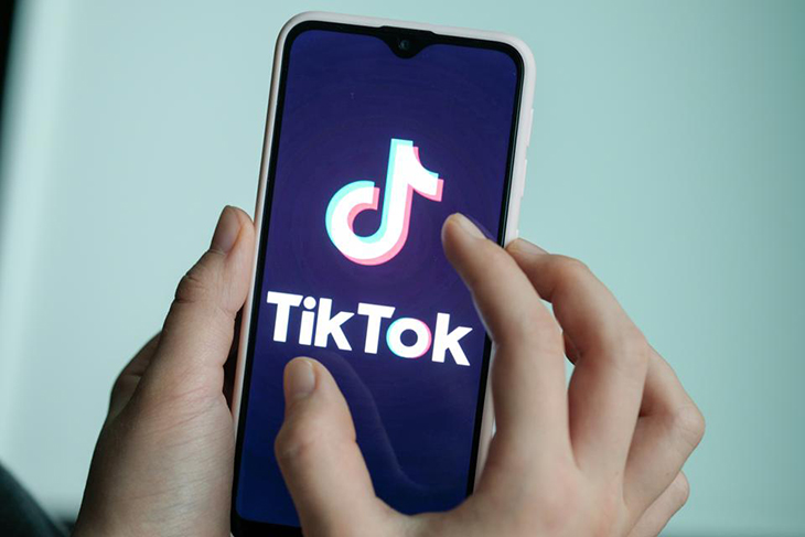 Comment télécharger des vidéos et de la musique sur TikTok sur votre téléphone comme sonnerie ou alarme sur Android